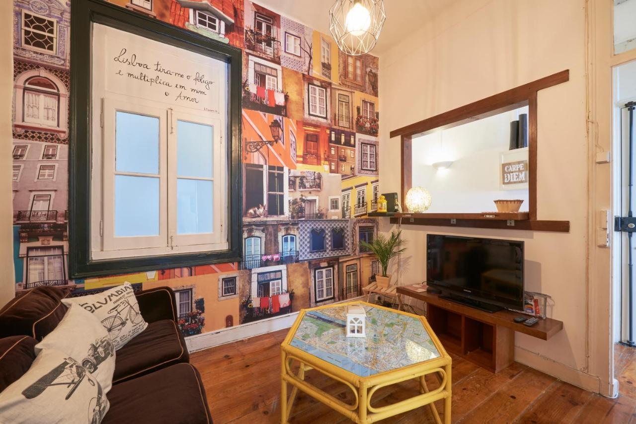 Brand New Hostel Anjos Lisbon Bagian luar foto