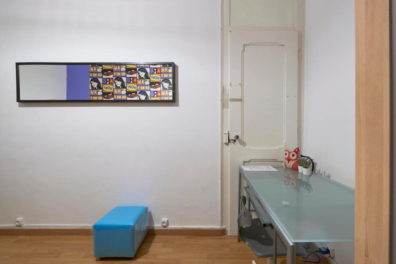 Brand New Hostel Anjos Lisbon Bagian luar foto