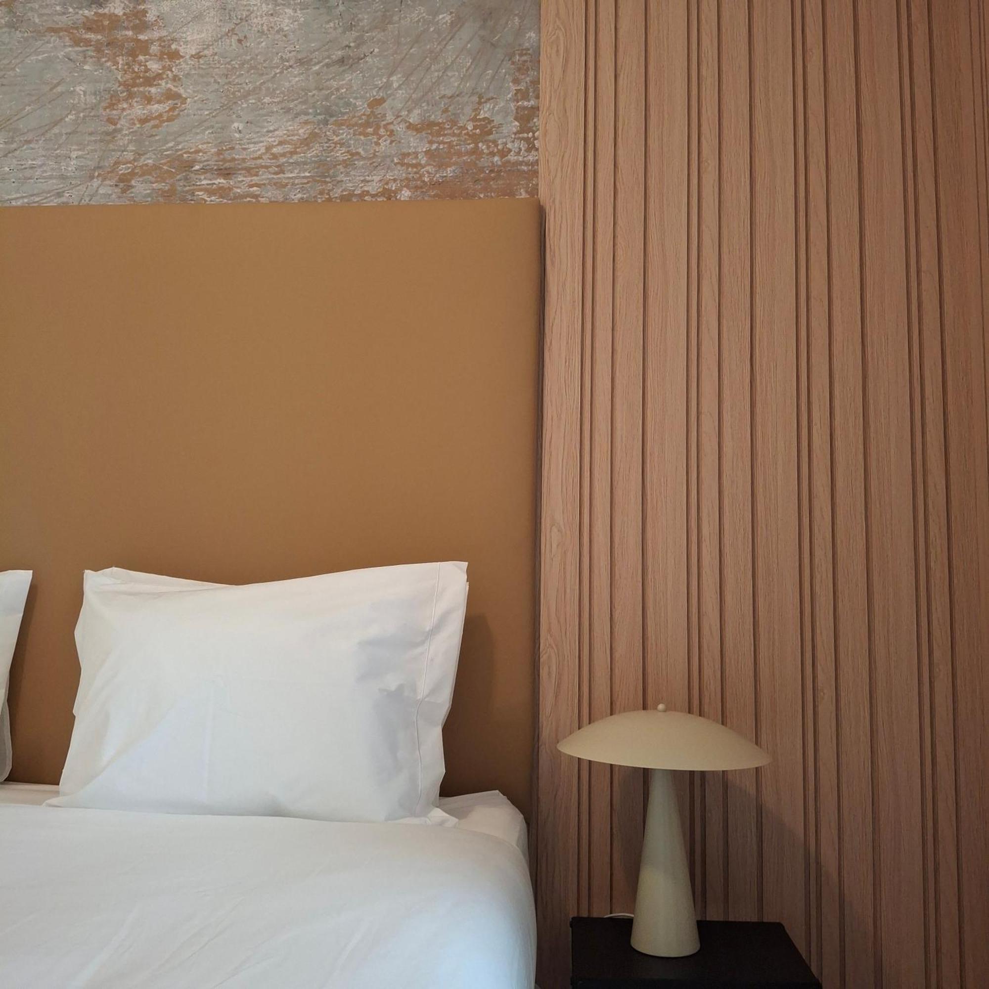 Brand New Hostel Anjos Lisbon Bagian luar foto
